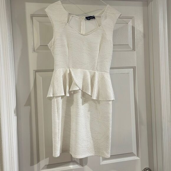 Wish Dresses & Skirts - White peplum cocktail dress